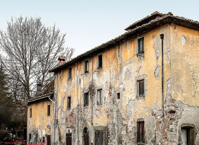1. Spedale di Novoli prima del reasturo (Foto Certini)
