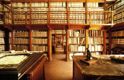 Istituto degli Innocenti. Archivio storico